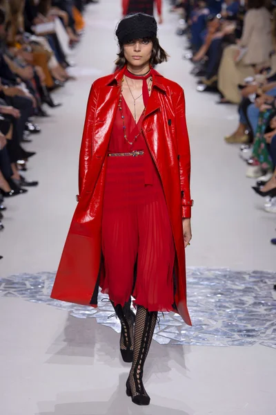 Look 36